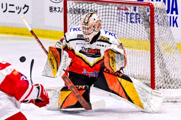 【埼玉県内発】 読売旅行初登場!!氷上の格闘技!アイスホッケー H.C.栃木日光アイスバックスVSスターズ神戸 日光カステラマッチデー 特別観戦ツアー1